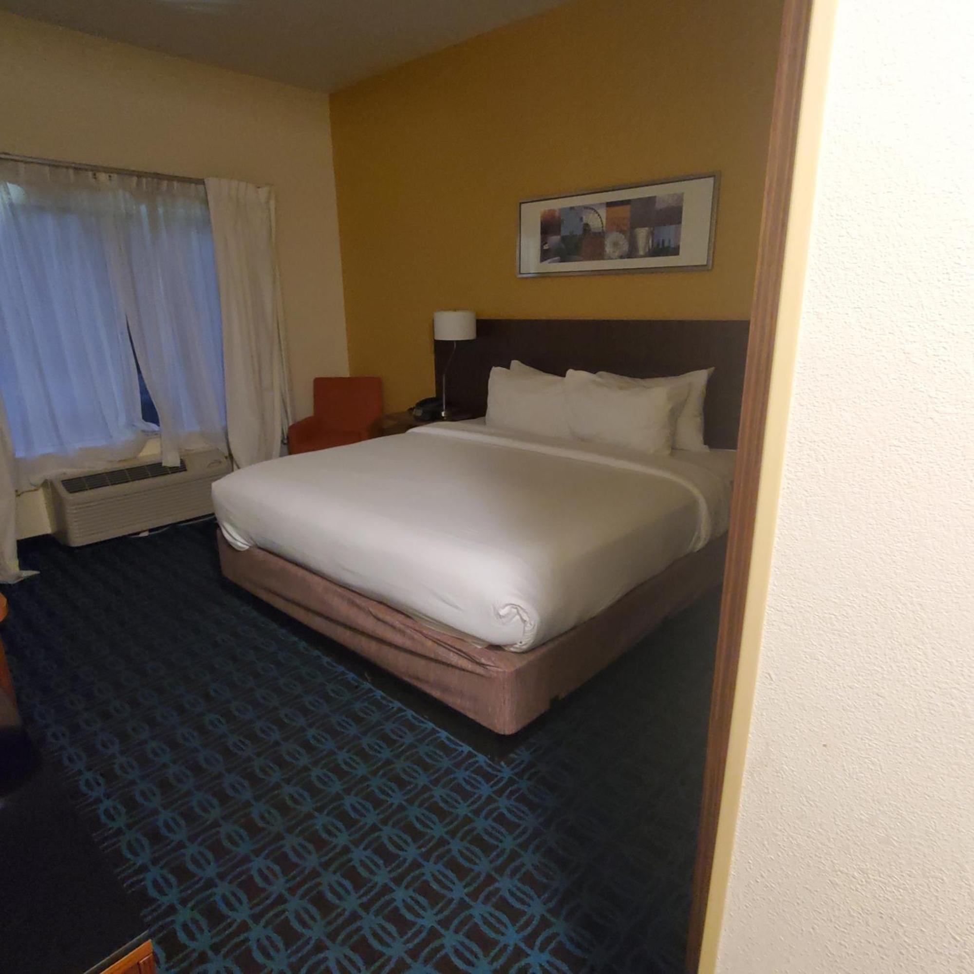 Rodeway Inn Macon Bagian luar foto