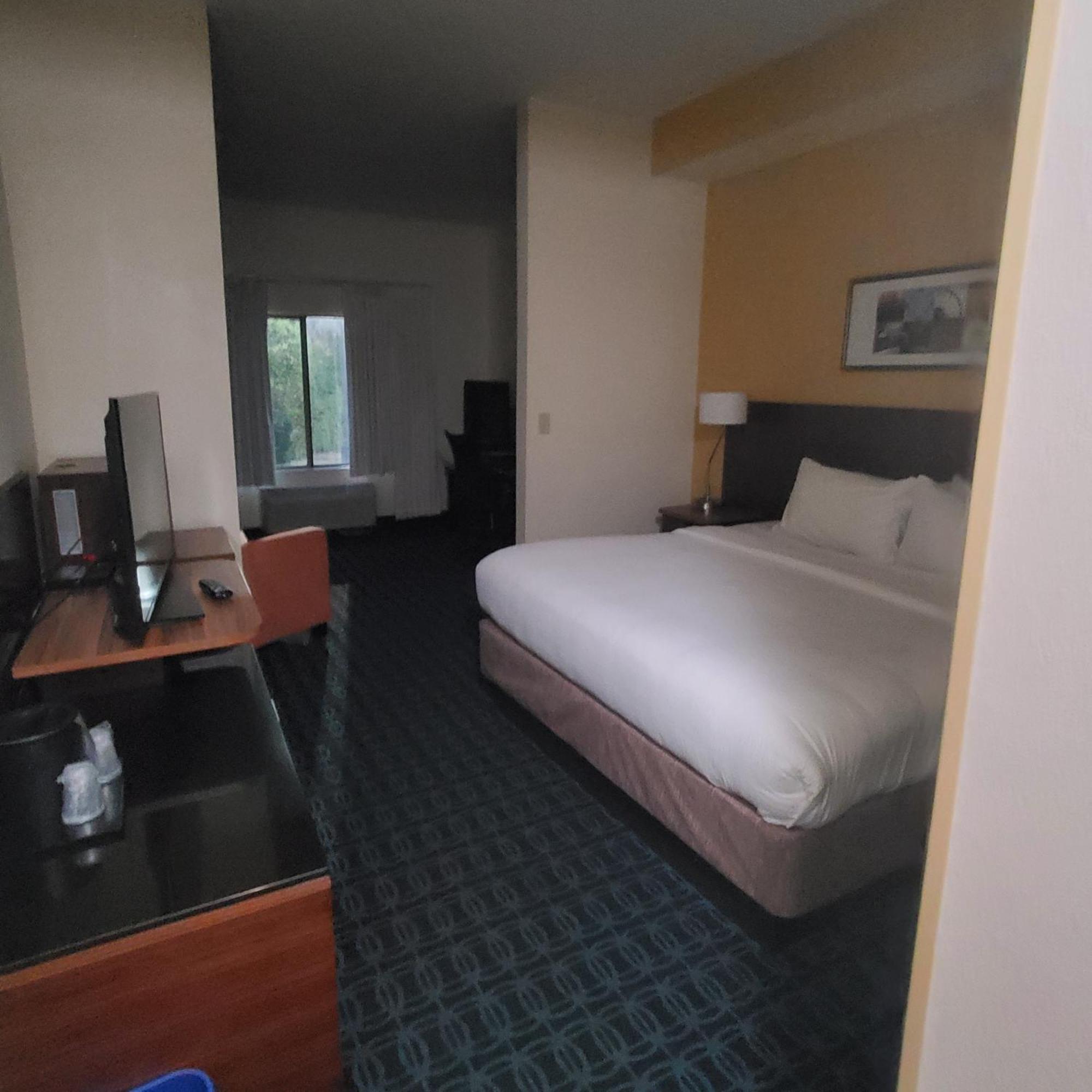 Rodeway Inn Macon Bagian luar foto